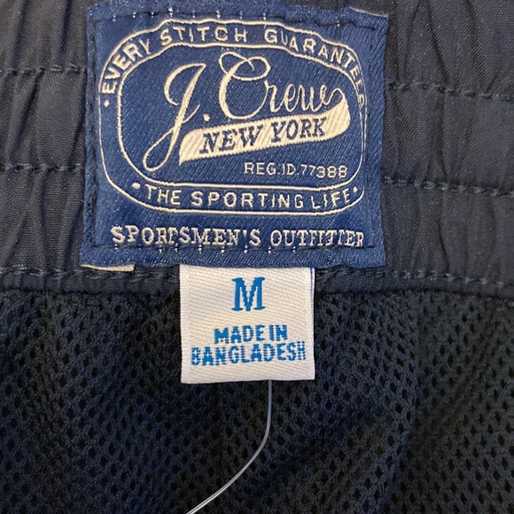 J.Crew 7" sustainable Kayak Short in ECONYL® nylon - Navy - Medium - NWT - Picture 4 of 4